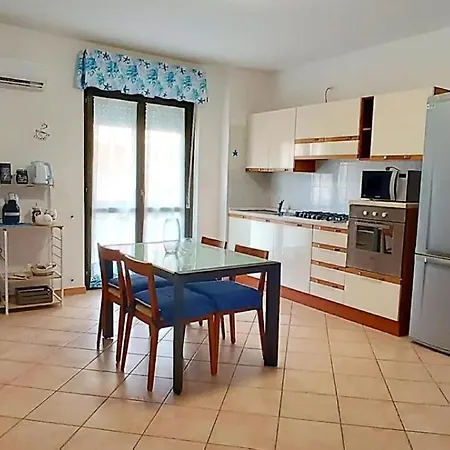 Isola 156 Διαμέρισμα *