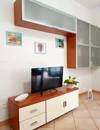 Isola 156 Apartament *