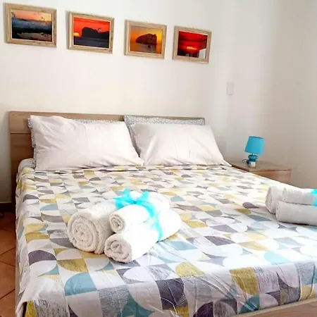 Isola 156 Αλγκέρο